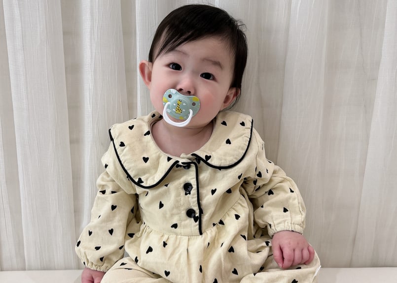 【美品】familiar ストライプ セーラー襟ロンパース 80 Bebe reduction セーラー襟 ネイビーと白のストライプロンパース