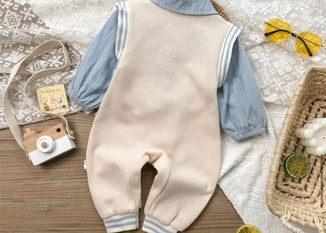 蝶ネクタイニットロンパース⭐︎66〜90