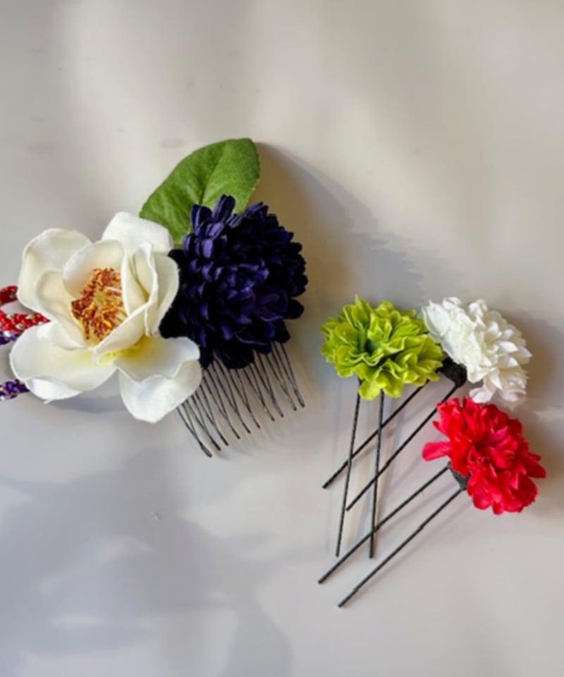 アートフラワー髪飾り 4点セット【白椿 マム】 | Flower shop grace.