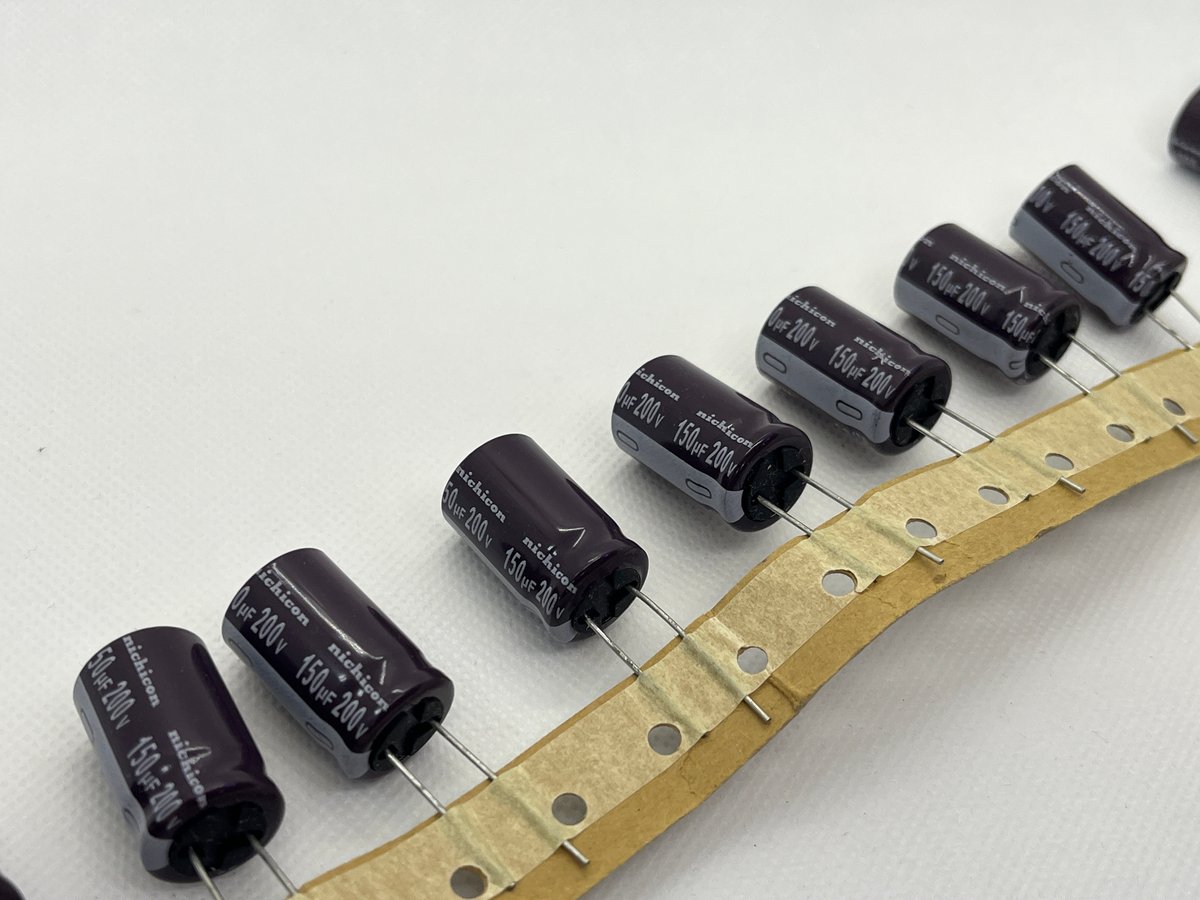 アルミ電解コンデンサ UCS2D151MHD1TN 10個セット 200V150μF ニチコ