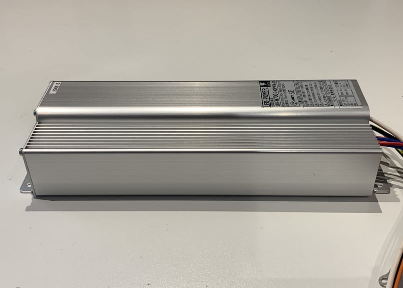 ACDC電源 定電流 336W700mAx2系統 ST8-W700-240PWM-OL サンエ