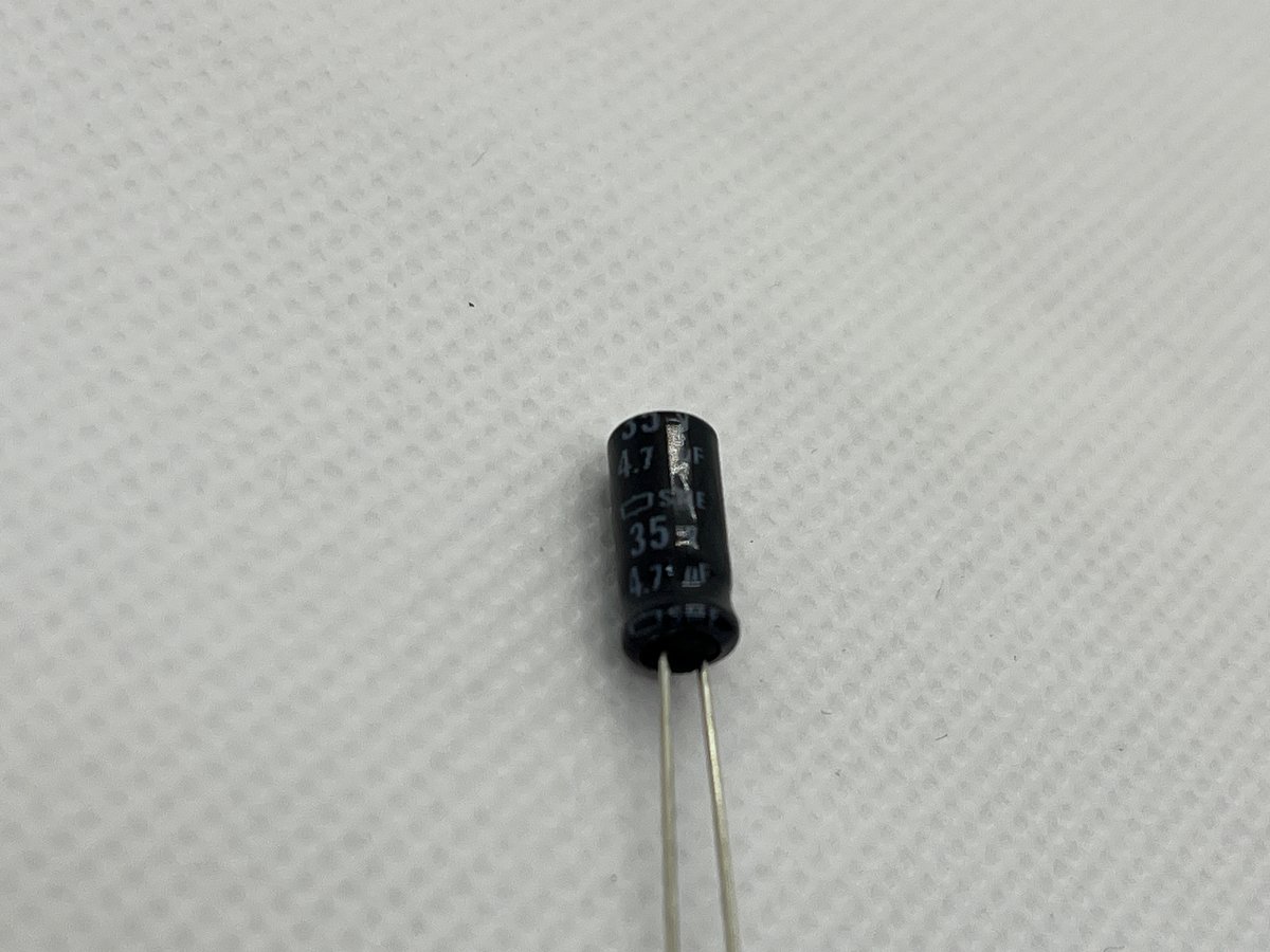 アルミ電解コンデンサ BSME350ELL4R7ME11D 10個セット 35V4.7μF アルミ電解コンデンサ BSME350ELL4R7ME11D 10個セット 35V4.7μF