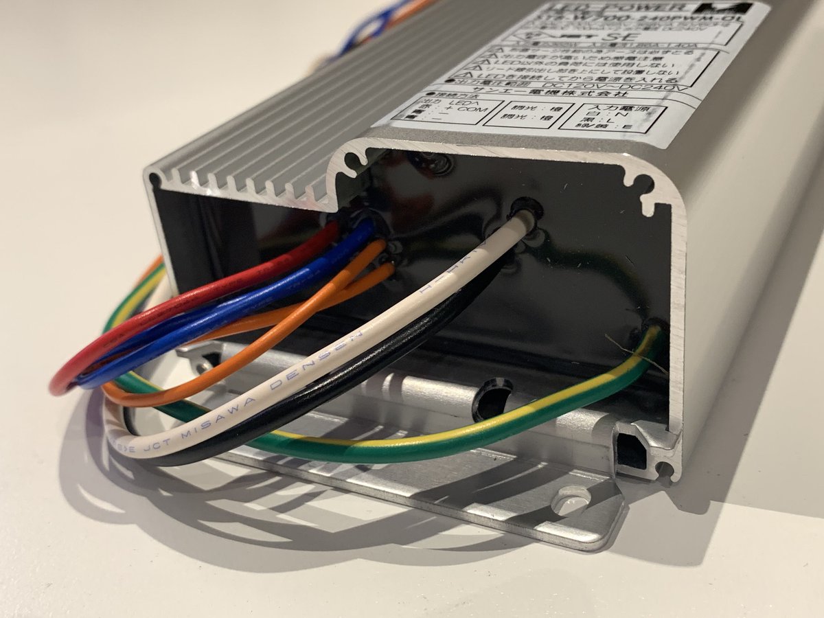 LED-POWER FB1-700-65NF LEDドライバー電源BOX ACDC電源 定電流 336W700mAx2系統 ST8-W700-240PWM-OL サンエ