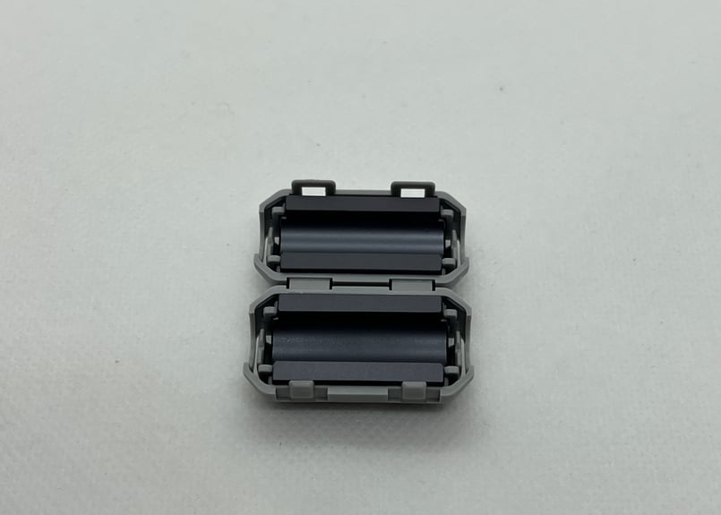 クランプフィルタ ZCAT2035-0930A (TDKラムダ製)【在庫アリ 価格