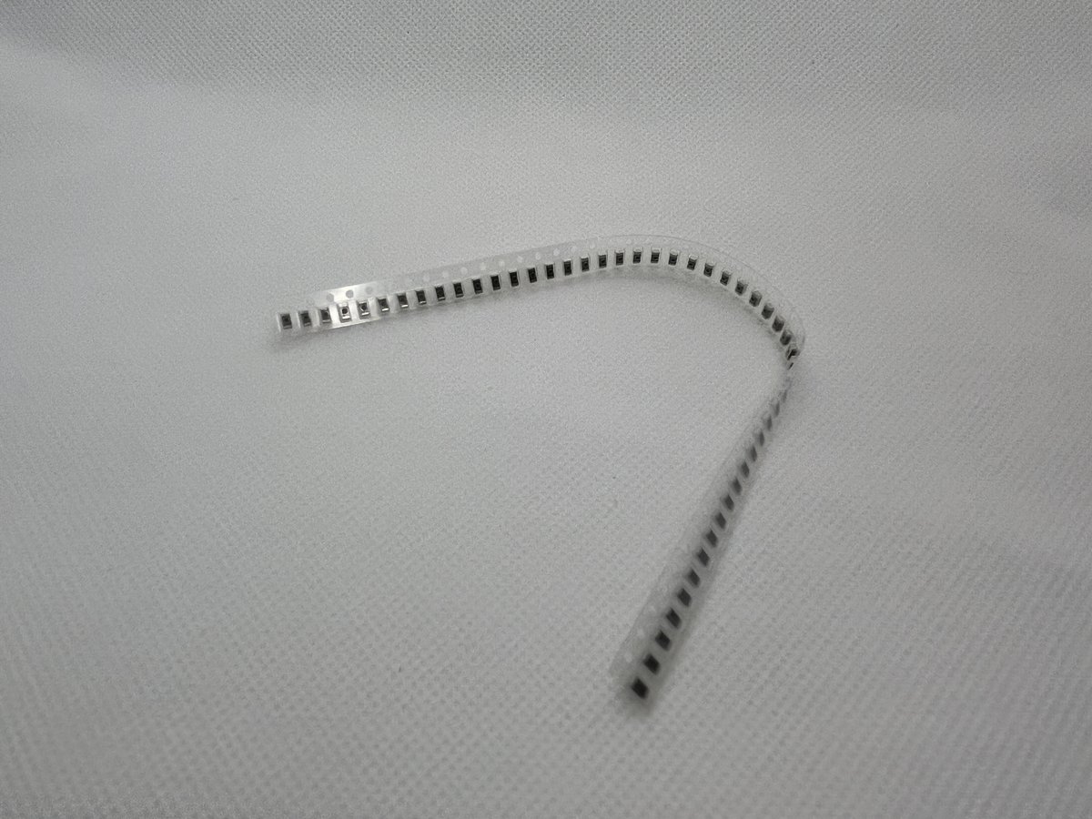 セラミックコンデンサ GRM31M1X1H104JA01L 50個リールカット品 50V0.