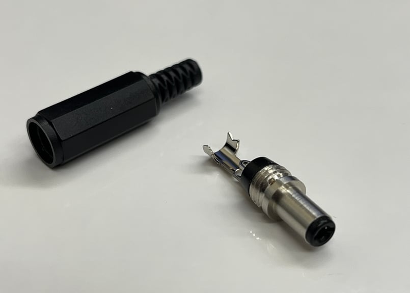 DCプラグ φ5.5x2.1mm MP-121CF 高容量 コンタクト部フォーク端子機構