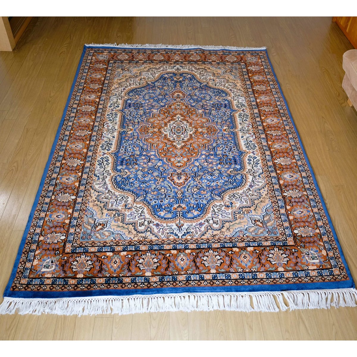 インド 手織り絨毯 ウール ＜約151 x 221 ㎝＞ 青・メダリオン