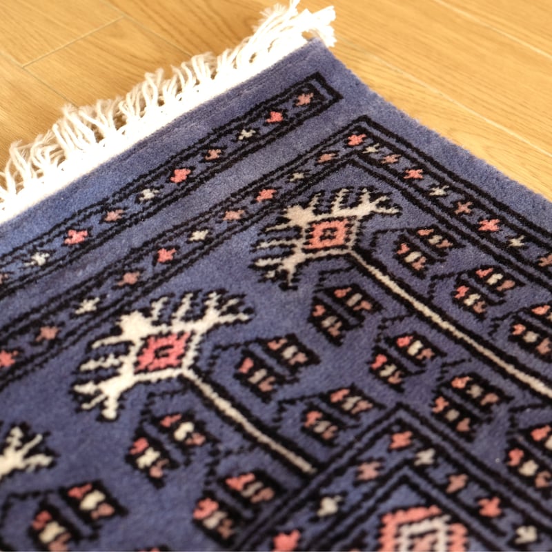 Y2576 パキスタン絨毯 トライバルラグ ウール 手織り 195×122㎝ Y2576 パキスタン絨毯 トライバルラグ ウール 手織り 195×122