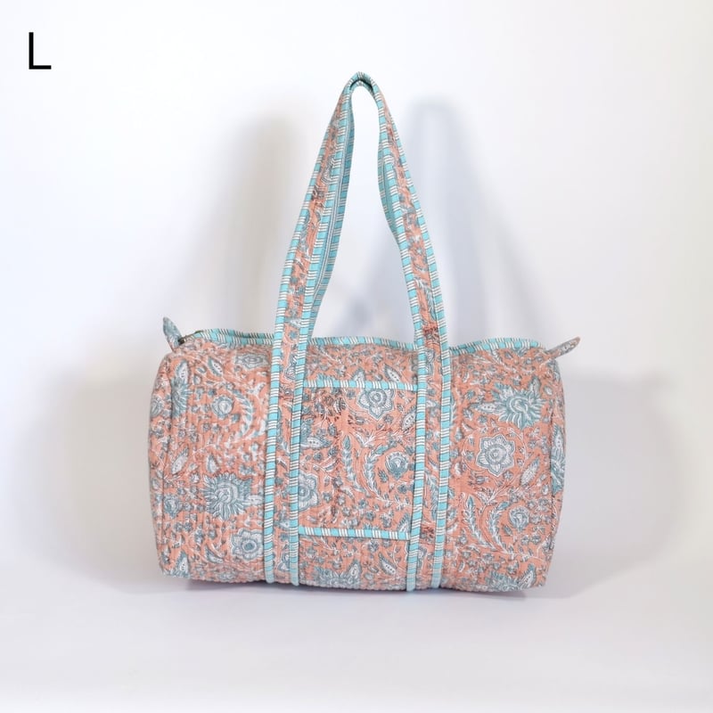 未使用※大判　インド ブロックプリント 中綿入りキルト ソフトオレンジ　カバー ダッフルバッグ インド綿 ブロックプリント オレンジリーフ | インド