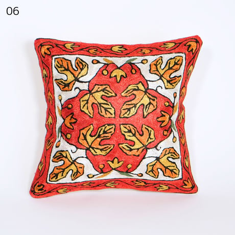 シルク刺繍　クッションカバー　正方形　約30x30cm　6種類
