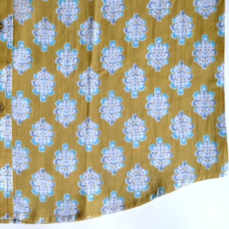ショートスリーブシャツ　ブロックプリント　Medium/Large　オリーブ×小花