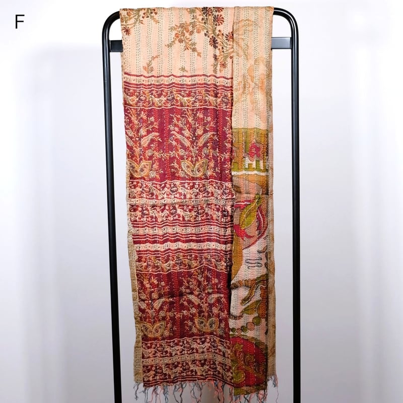 最終値下げ　シルク刺し子ストール sin291.jpg