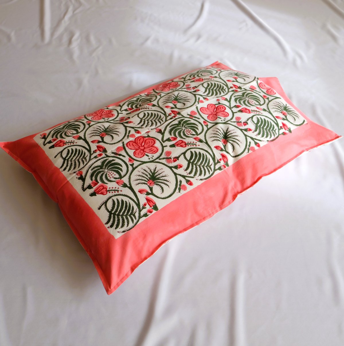 インド　ブロックプリント　ベットシーツ　&枕カバー fit=scale-down,w=1200