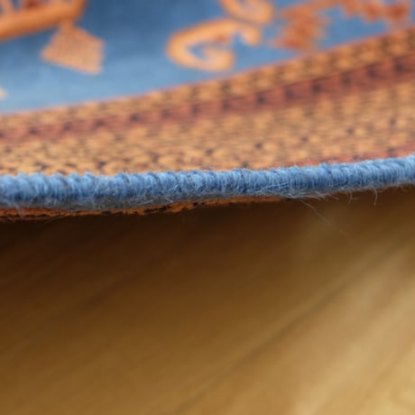 インド　手織り絨毯　キャメルウール　＜約151 x 228 ㎝＞　青・トライバル