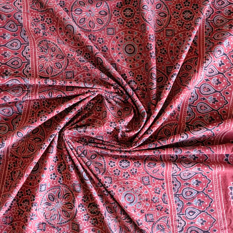 マルチクロス　約145×250cm　インド綿　ブロックプリント　アジュラック　レッド×紋章