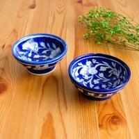 陶器小物入れ　インド　ブルーポタリー　小サイズ　唐草