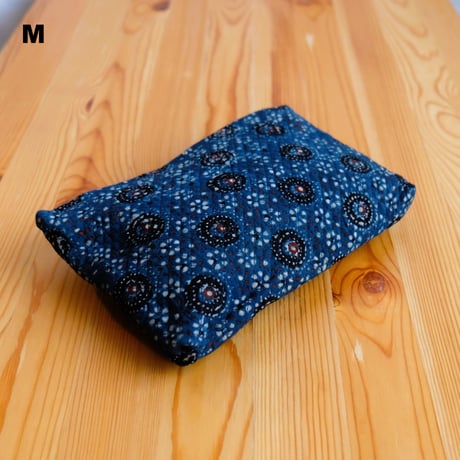 ポーチ　インド綿　ブロックプリント　アジュラック　インディゴ×小花
