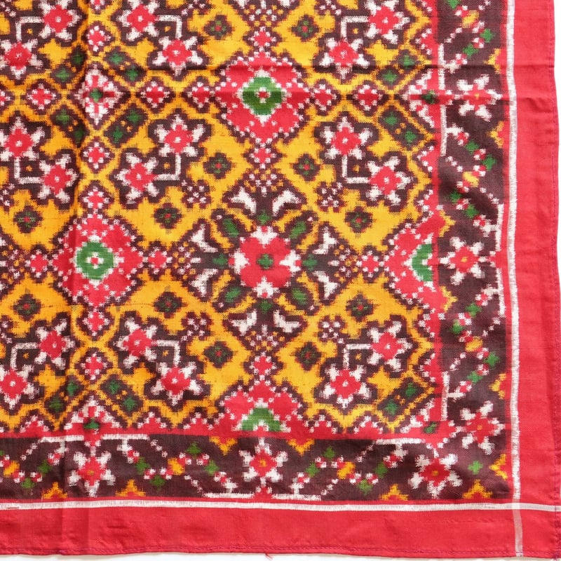パトラ織り バンダナ スカーフ 約57×57cm インド 3種類 | インド雑貨の