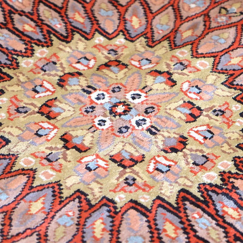 専用 Y1939 インド絨毯 シルク100% 手織 153×206.5㎝ インド 手織り絨毯 シルク ＜約60 x 103 ㎝＞ 象 | インド雑貨の