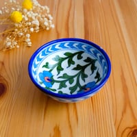 陶器小物入れ　インド　ブルーポタリー　中サイズ　白唐草