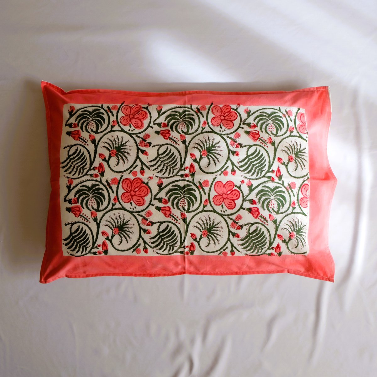 枕カバー インド綿 ブロックプリント ピンクプラント | インド雑貨のお
