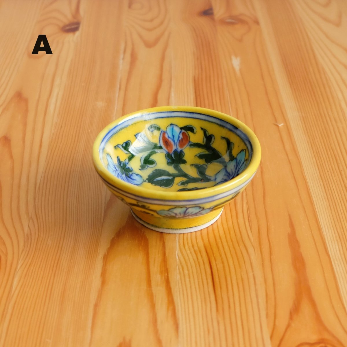 陶器小物入れ インド ブルーポタリー 小サイズ 花柄 | インド