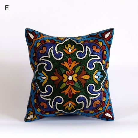 クッションカバー　約30x30cm　刺繍　シルク　インド　カシミール　7種類