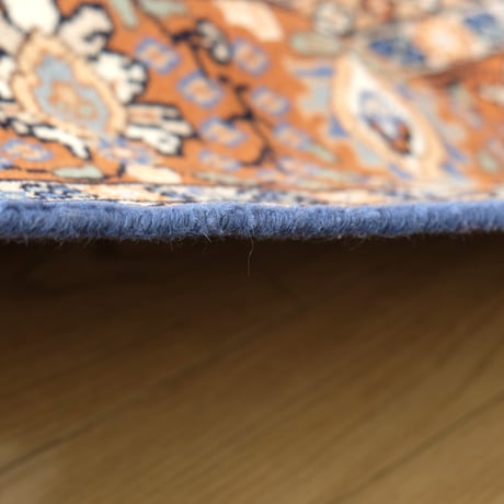 インド　手織り絨毯　ウール　＜約151 x 221 ㎝＞　青・メダリオン