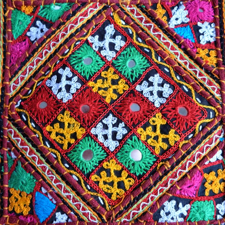 サコッシュ　インド綿　ミラー刺繍