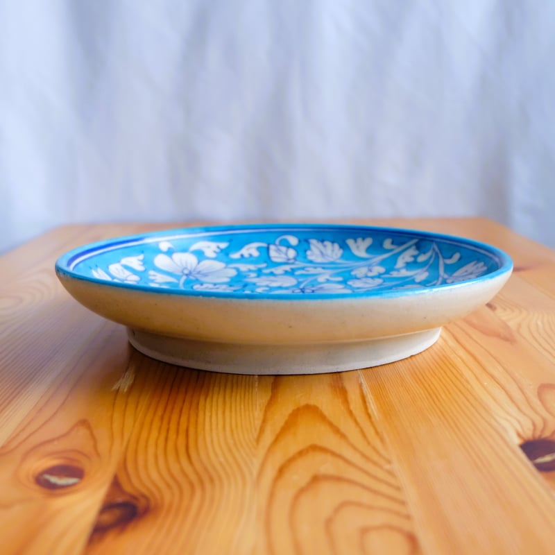 青と緑の装飾 陶器の飾皿 青と緑の装飾 陶器の飾皿