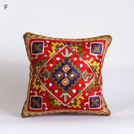 クッションカバー　約30x30cm　刺繍　シルク　インド　カシミール　7種類