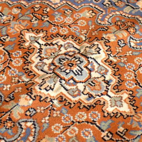インド　手織り絨毯　ウール　＜約151 x 221 ㎝＞　青・メダリオン