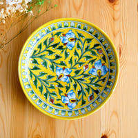 青い花柄の黄色い陶器皿 陶器皿 3枚セット 黄色 青い花柄 橘吉 - メルカリ