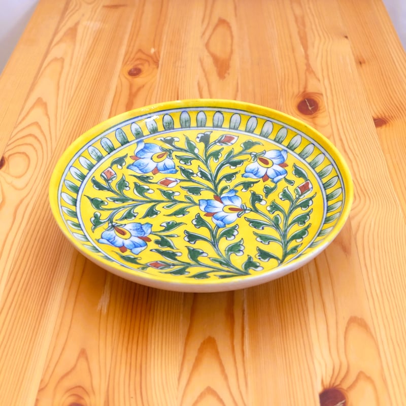 陶器飾り皿 インド ブルーポタリー 大サイズ 黄色地に草木 | インド