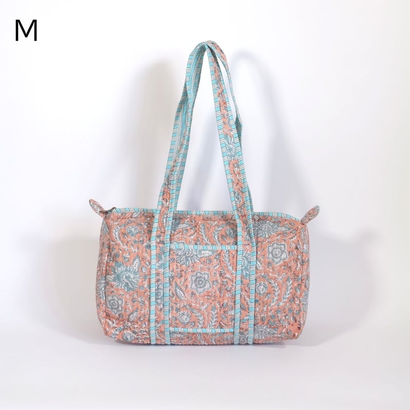 未使用※大判　インド ブロックプリント 中綿入りキルト ソフトオレンジ　カバー 未使用※大判 インド ブロックプリント 中綿入りキルト ソフトオレンジ