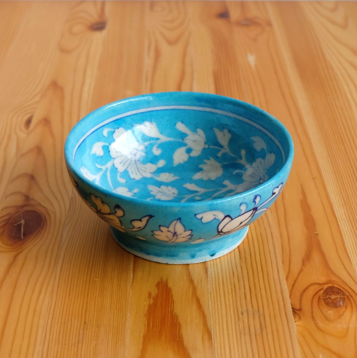 陶器小物入れ インド ブルーポタリー 大サイズ 水色唐草 | インド雑貨