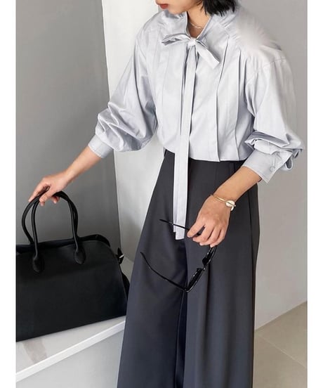 pleated design bow tie blouse　/2color　IR1618