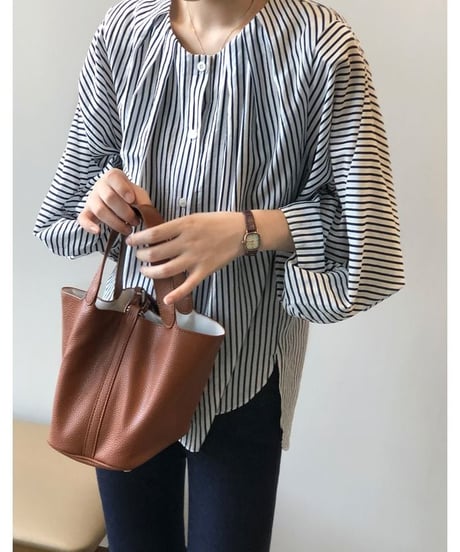 round neck striped blouse　　IR1482