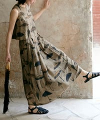 retro print sleeveless + pleated skirt　　IR1357