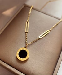 reversible roman numeral necklace　IR1560