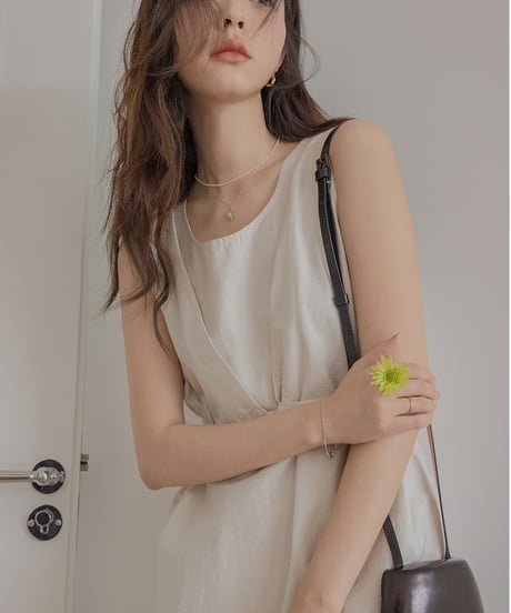 back ribbon sleeveless onepiece　　IR1387