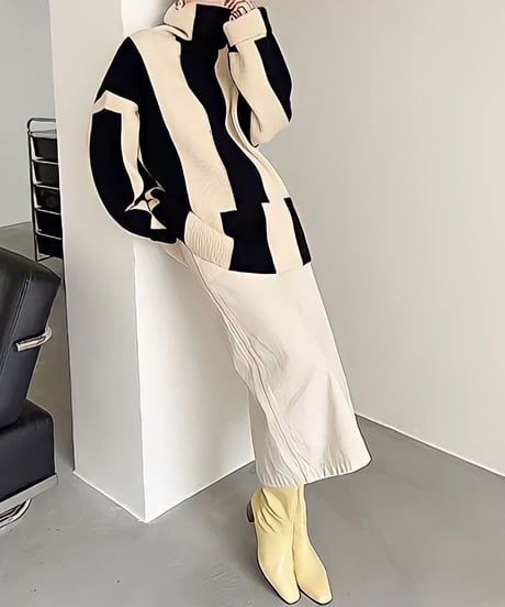 【完売】bicolor high neck knit　　IR1460