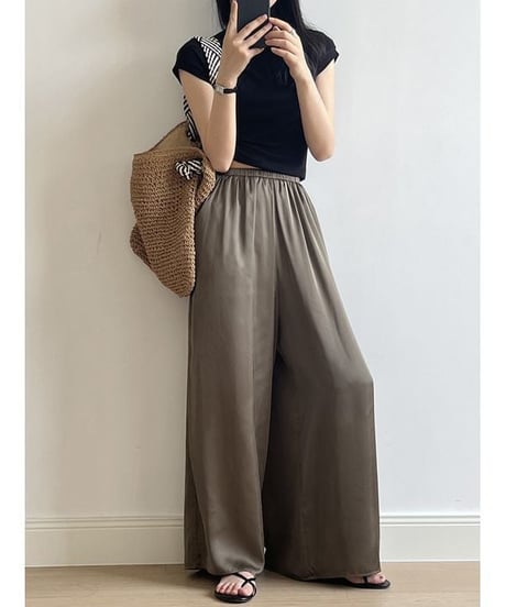 semi glossy wide pants　　IR1441