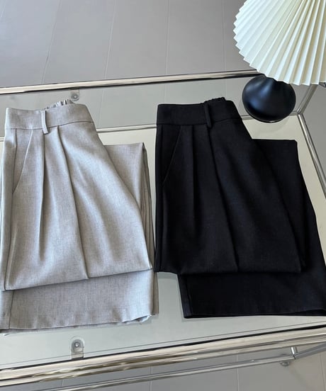 overlap tuck wide pants /2color　　IR1594