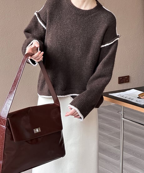 stitched design round neck sweater /2color　　IR1552