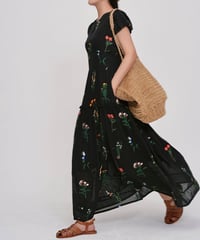 flower embroidery one piece　　IR1453