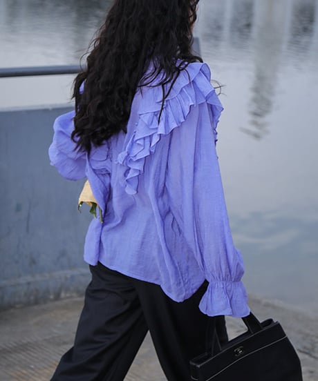 volume frill design blouse　　IR1436