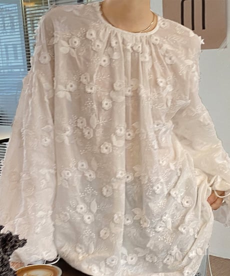 floral embroidery lantern sleeve blouse　　IR1578