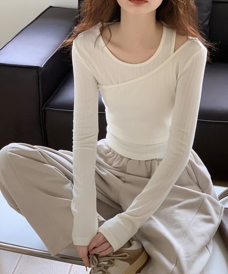 fake overlap slim cutsew /2color　　IR1589
