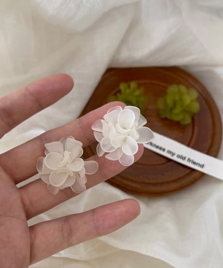 flower piercings /2color　　IR1632